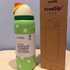 Owala Darling Daisy collection